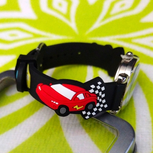 ✨🆕✨ Bass Pro Shops Outdoor Kids Watch - Picture 4 of 7